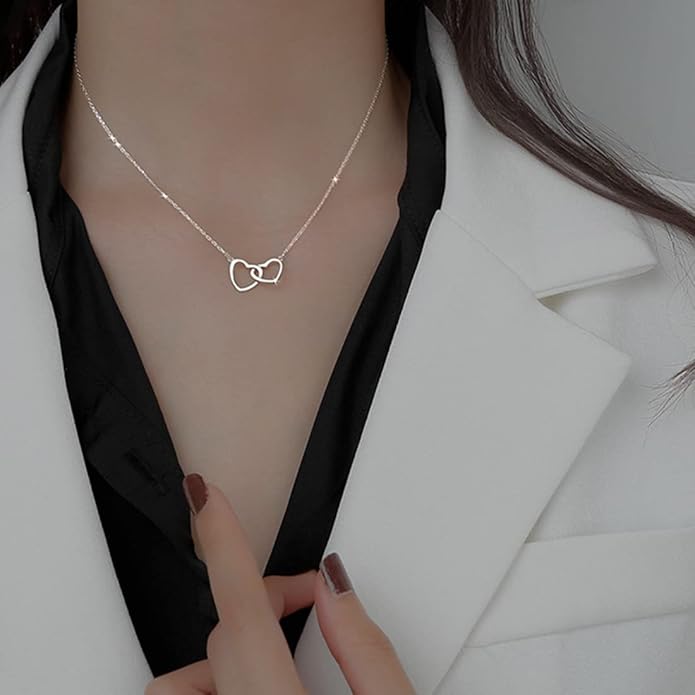 Caja de rosa con collar de doble anillo de Corazón plata